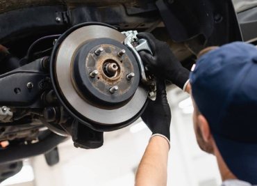 Car Brake Service in Abu Dhabi at DWB Tyres