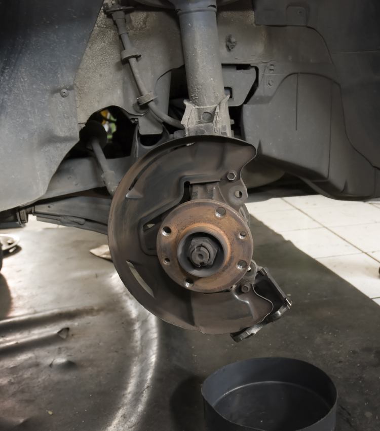 Professional Suspension System Inspection and Repair in Abu Dhabi Workshop