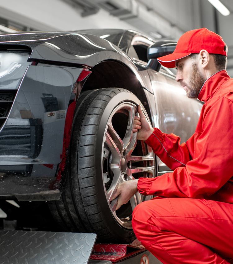 Professional Tyre Repair and Replacement in Abu Dhabi Tire Shop