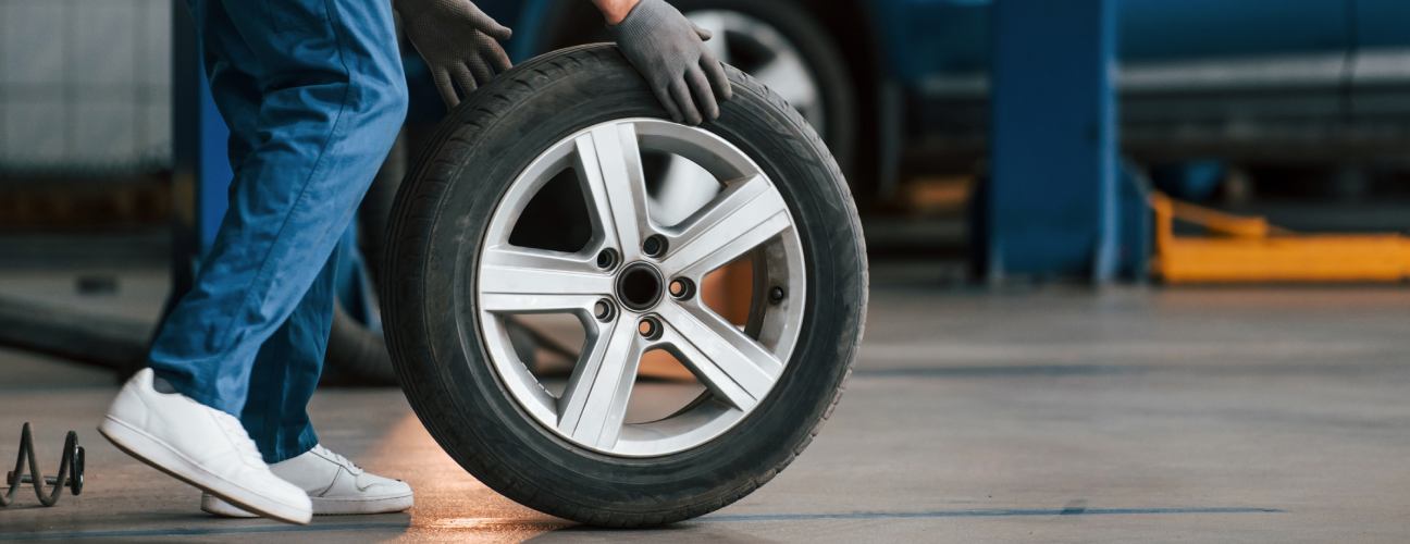 Expert Car Tyre Service in Abu Dhabi at Dubai Electronic Wheel Balance