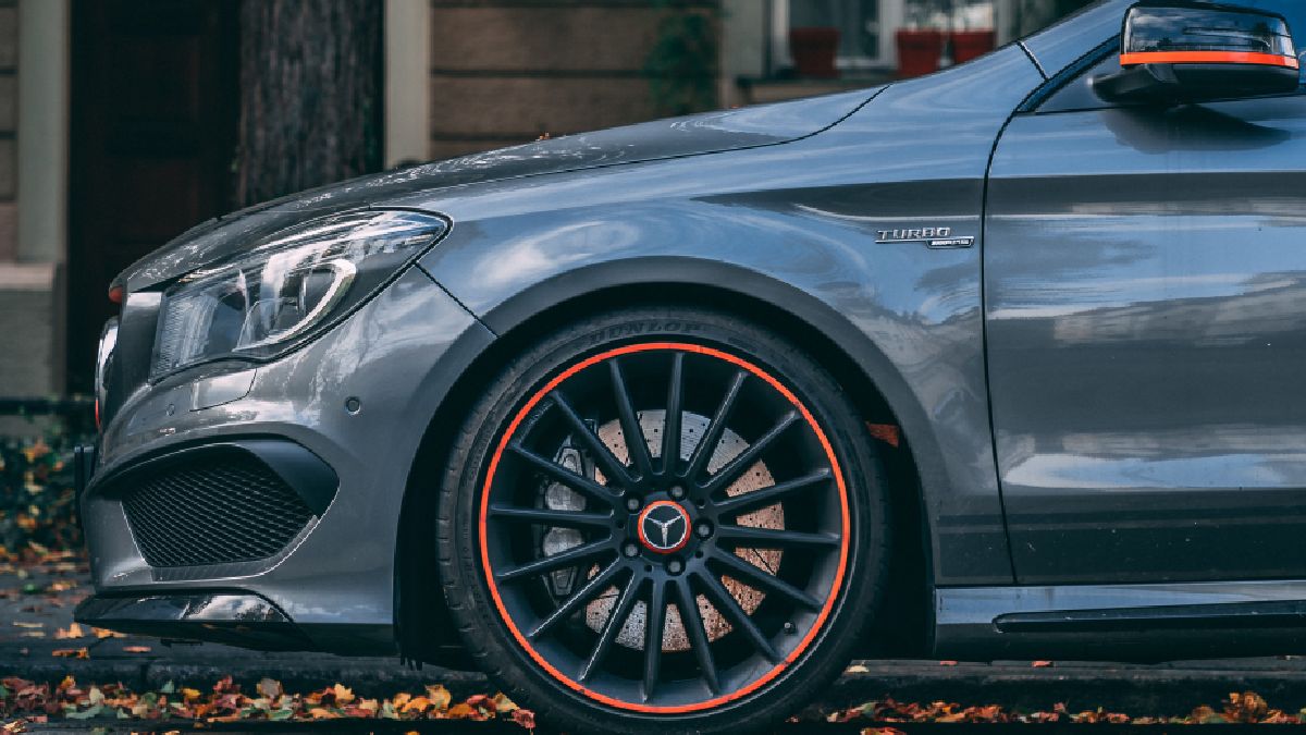 Best Performing Sport Car Tyres In UAE