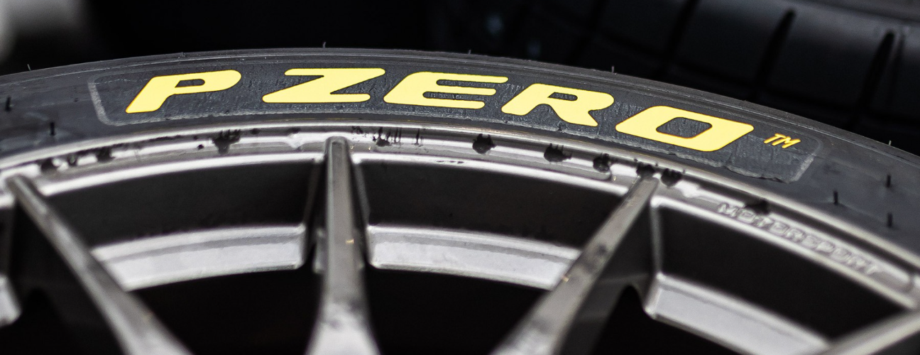 Top Pirelli Tyres for Sports Cars in UAE (2025 Buyer’s Guide)